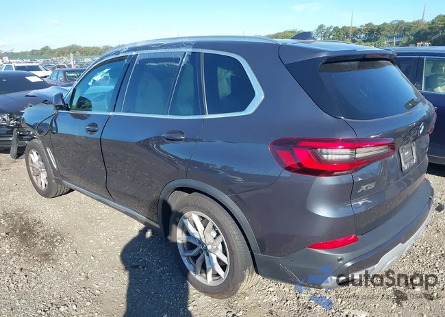 5UXCR6C03M9F40835: 43341429