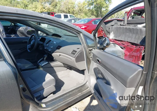 2HGFA16528H352053: 43341458