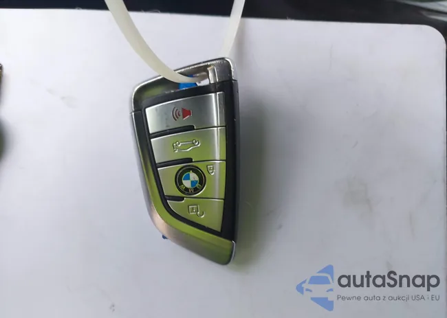 5UXKR0C52F0K66925: 43342695