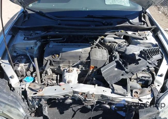 1HGCT1B30EA003162: 43342717