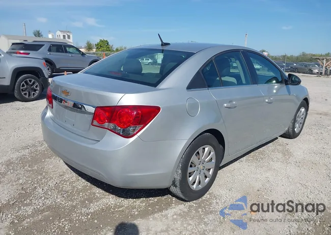 1G1PC5SH8B7220768: 43342760