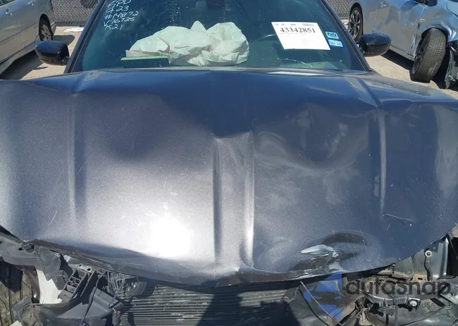 2C3CDXBG4JH196725: 43342851