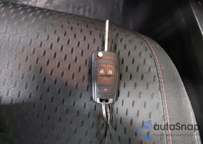 2GNFLCEK4C6267836: 43342937