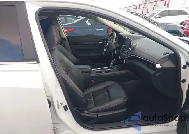 1N4BL4CV3KC203387: 43343066