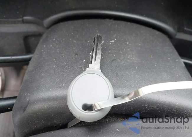 1A4GP45R66B548780: 43343107