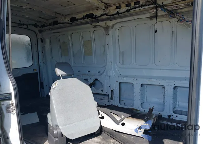 1FTYR2CMXGKB09793: 43343232