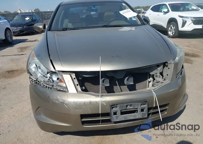 1HGCP2F8XAA166783: 43342582