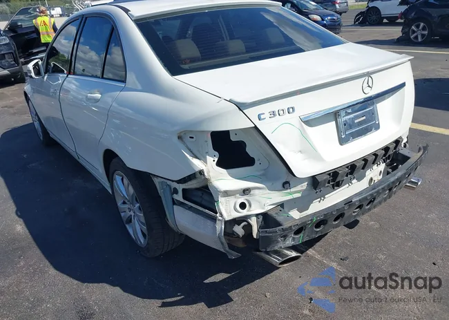 WDDGF5EB9BR149208: 43343859