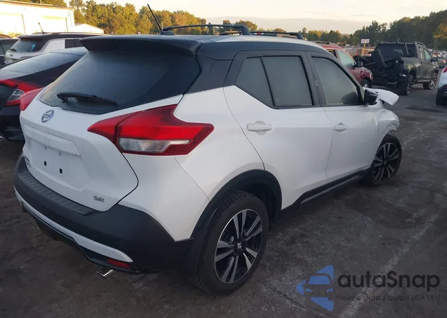 3N1CP5CU1JL529551: 43343884