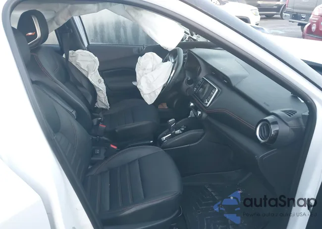 3N1CP5CU1JL529551: 43343884