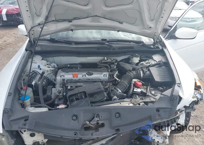 1HGCP2F68BA061479: 43343358