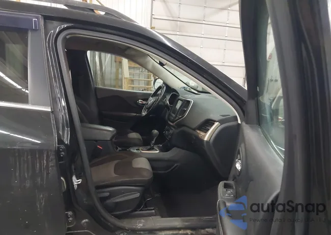 1C4PJMCS9EW196833: 43343392