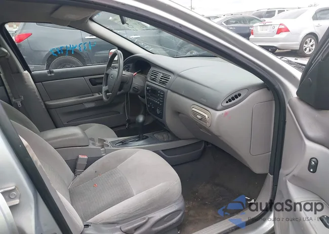 1FAFP53U77A198751: 43344783