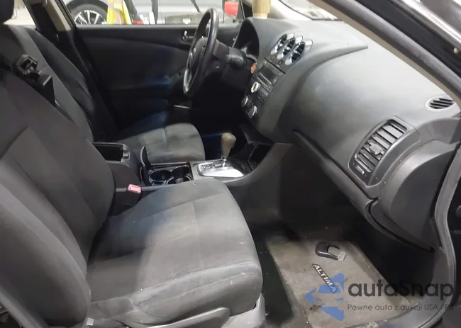 1N4AL2AP1BN467054: 43344979