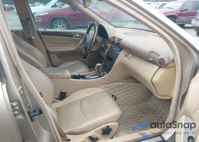 WDBRF61J13E009652: 43345035