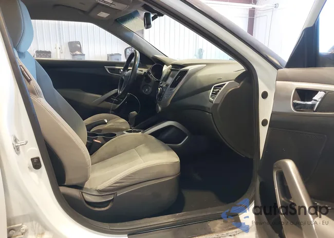 KMHTC6AD3DU084964: 43345080