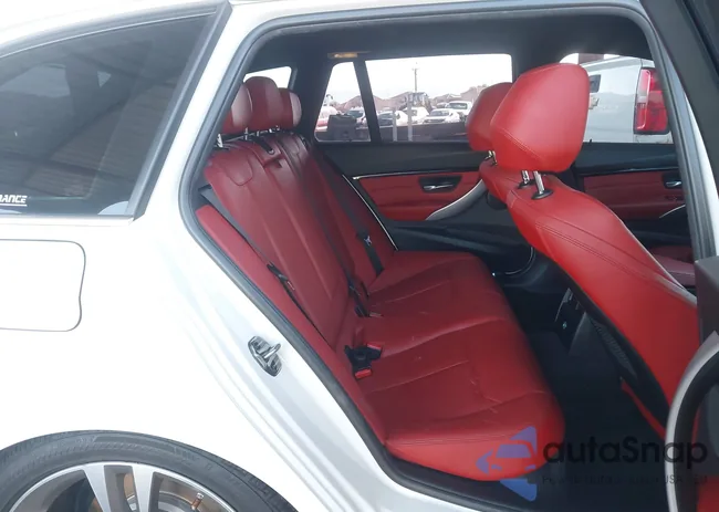 WBA8J1C38HK711292: 43345089