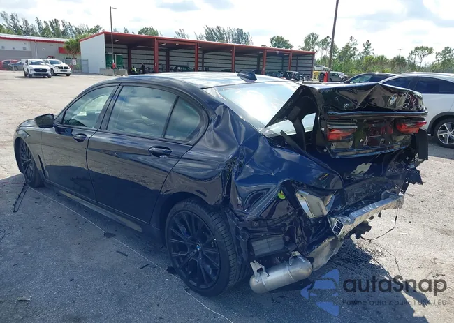 WBA7U2C02NCG91323: 43345090