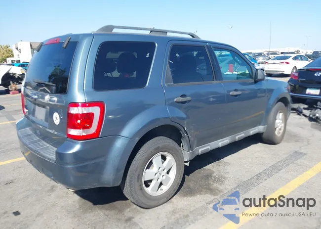 1FMCU0D73CKB18377: 43345175