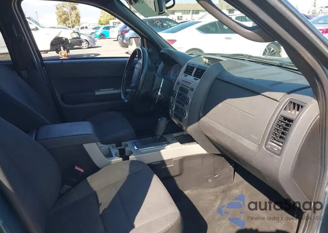 1FMCU0D73CKB18377: 43345175