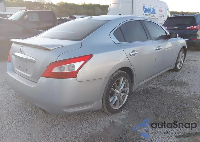 1N4AA5AP0BC835582: 43345248