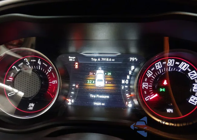 2C3CDZAG1JH144904: 43345739