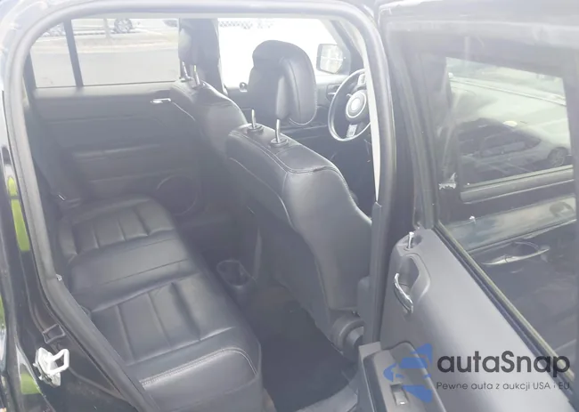 1C4NJRFB1FD258514: 43345810