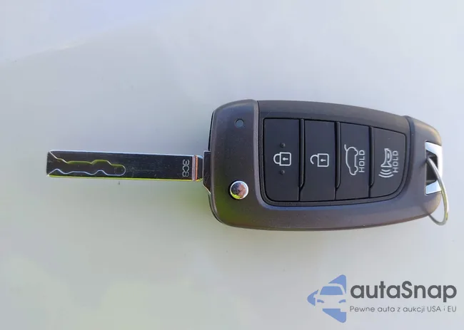 KMHH35LE8KU104144: 43345844