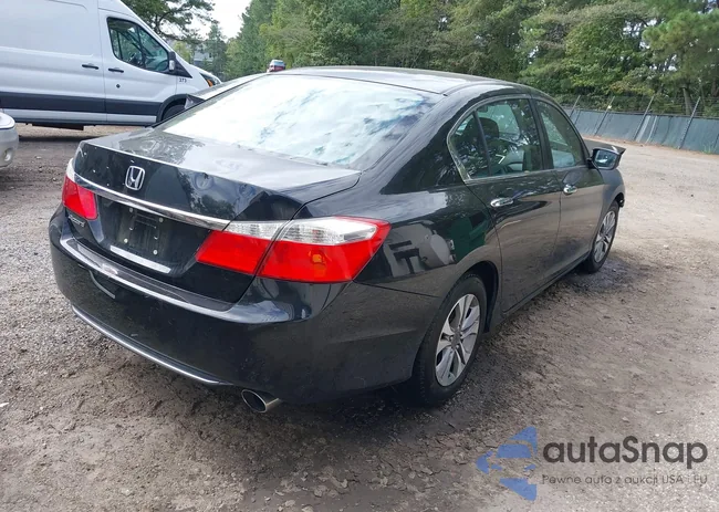 1HGCR2F38EA302428: 43345882