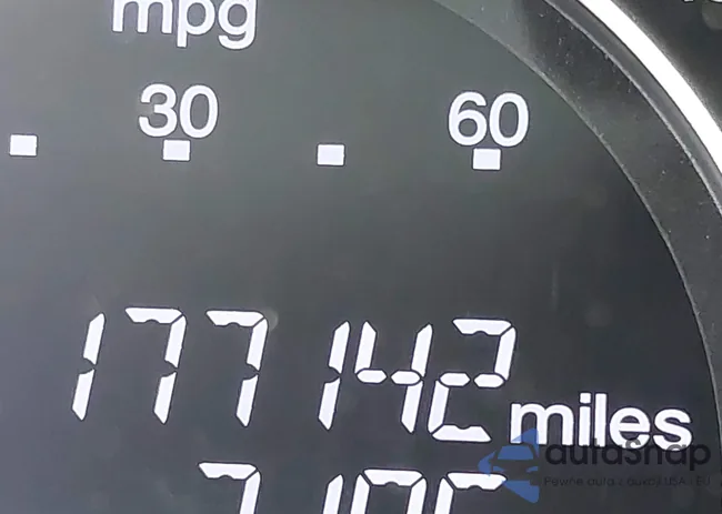 1HGCR2F38EA302428: 43345882