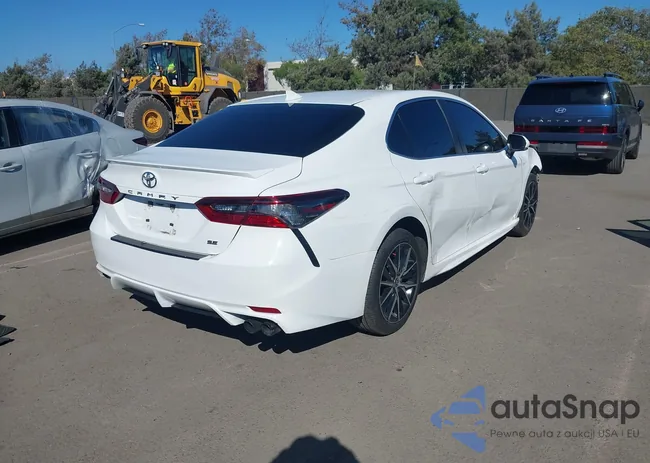 4T1G11AK2NU711521: 43345924