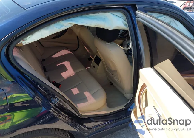 WBA3A5G50ENP33004: 43345936