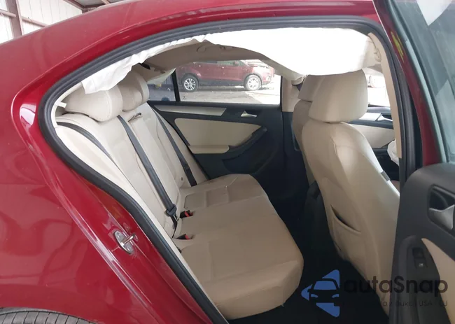 3VWDB7AJ4HM256546: 43345961