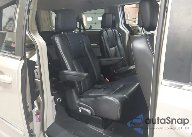 2C4RC1BG8CR325682: 43346048