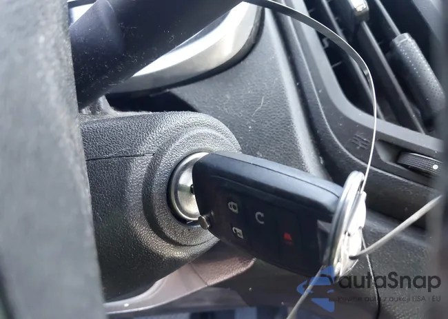 2GNFLFEK1G6159584: 43346100