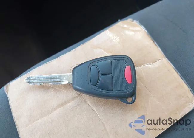 1C4NJDBB4FD282749: 43346192