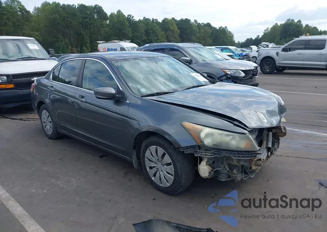 1HGCP2F37AA051417: 43345302