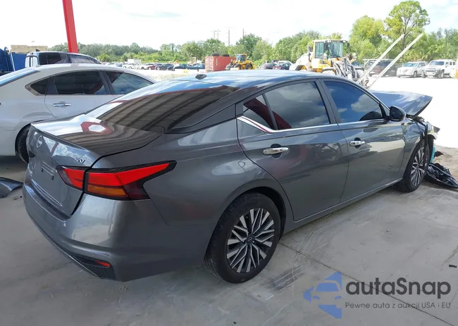 1N4BL4DV8RN432161: 43345322