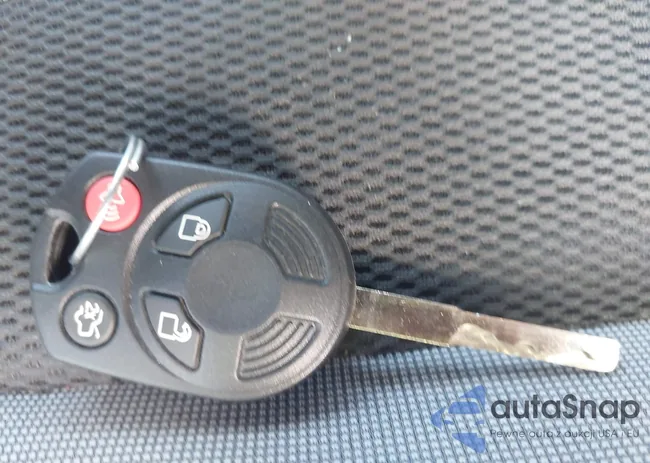 1FADP3F27EL418929: 43345344