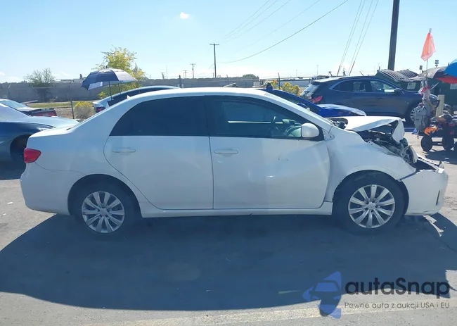 2T1BU4EE8CC869061: 43345386