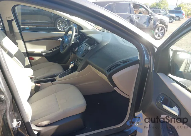 1FADP3F20GL390765: 43345399