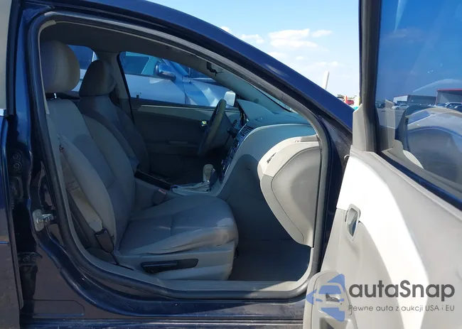 1G1ZB5E09CF245347: 43345400