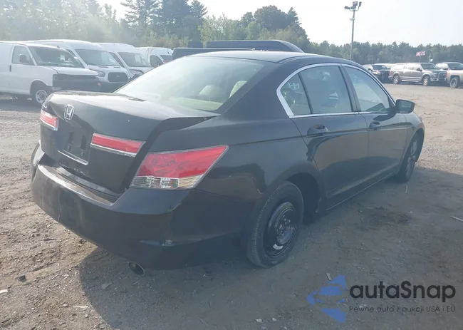 1HGCP2F75CA016073: 43345474