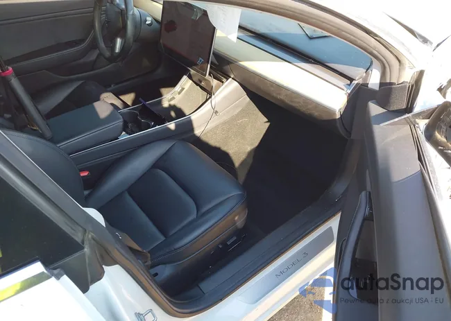 5YJ3E1EA8JF035250: 43345493