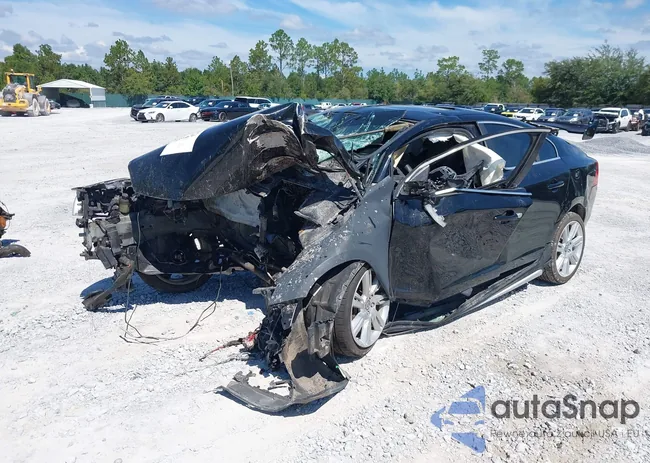 YV1622FS1C2058064: 43346767