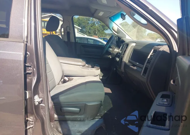 1C6RR7FGXHS697954: 43346775