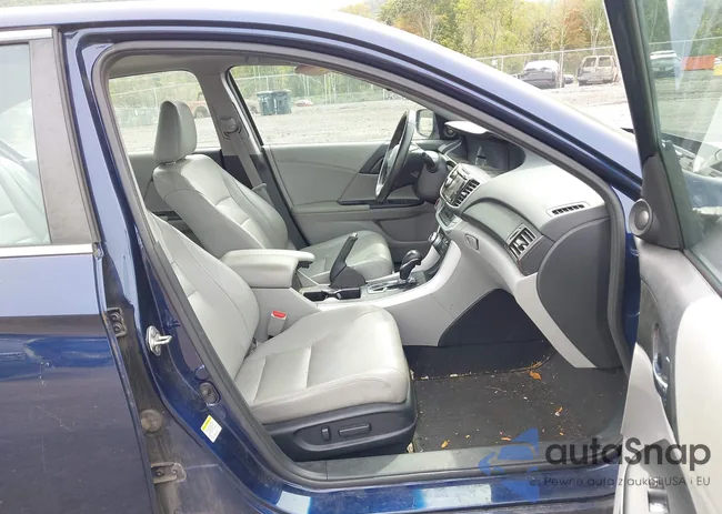 1HGCR2F89DA257316: 43346904