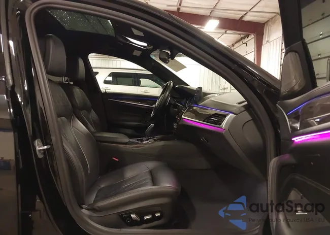 WBAJB9C58JB035950: 43346929