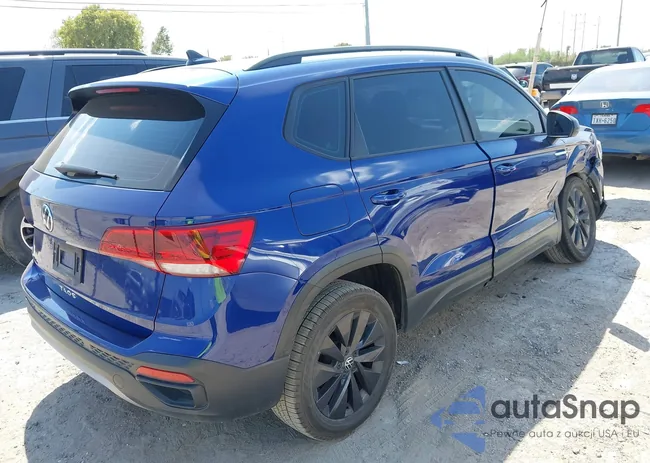 3VVDX7B22NM011978: 43347031