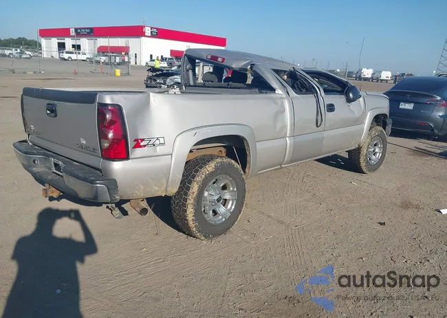 1GCEK19T84E256575: 43346393